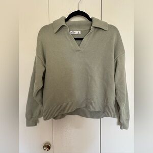 HOLLISTER Women's Light Sage Green Knit Sweater, Size Medium